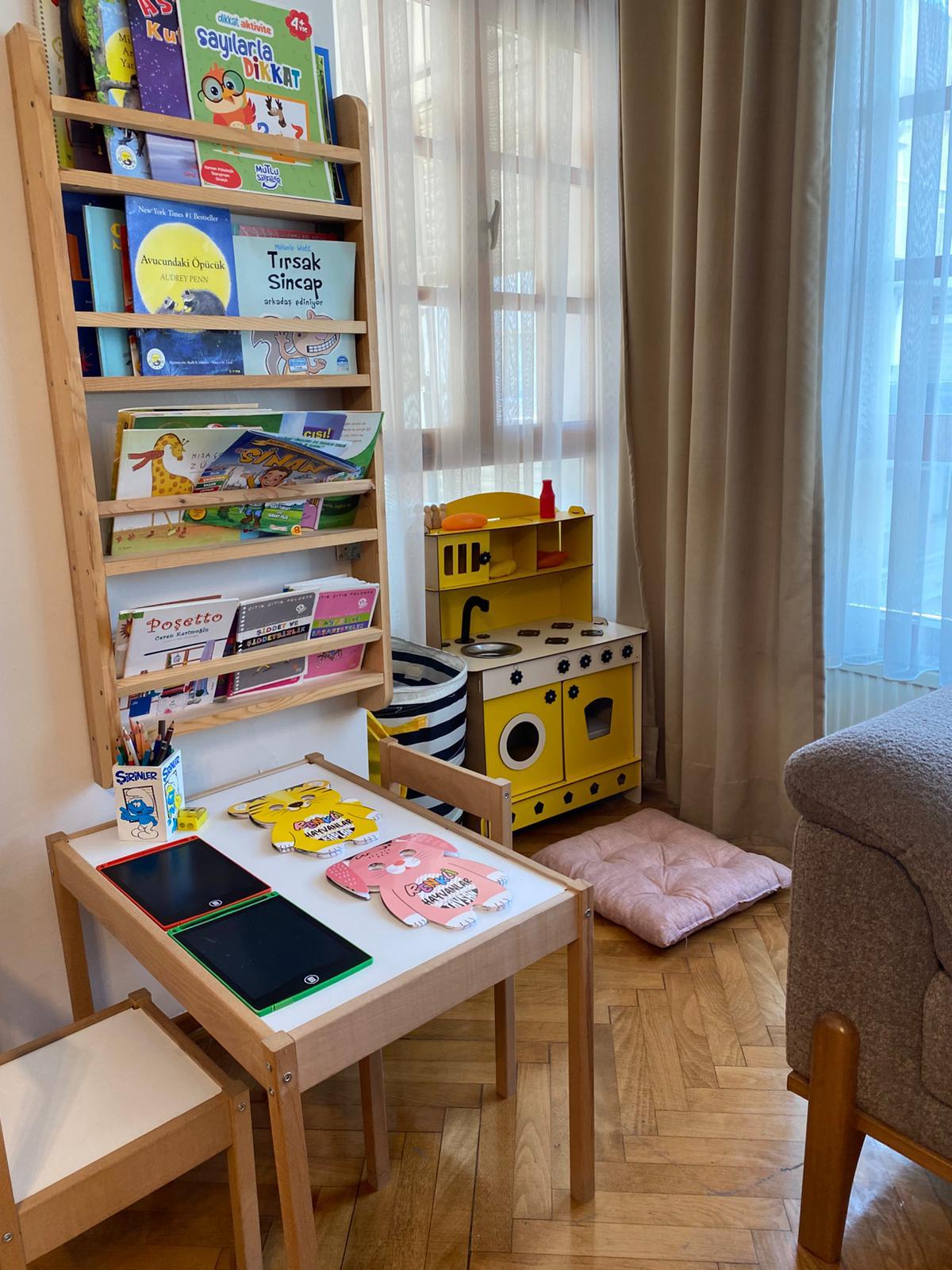 Çocuklara Özel Bekleme Köşesi